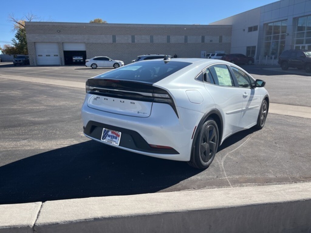 New 2026 Toyota Prius Plug-in Hybrid SE PLUG-IN HYBRID