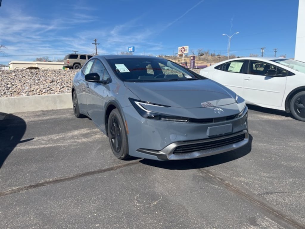 New 2026 Toyota Prius Plug-in Hybrid SE PLUG-IN HYBRID