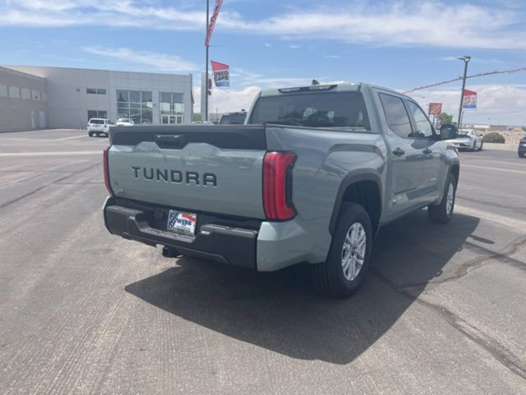 New 2026 Toyota Tundra SR5 SR5 CREWMAX 5.5