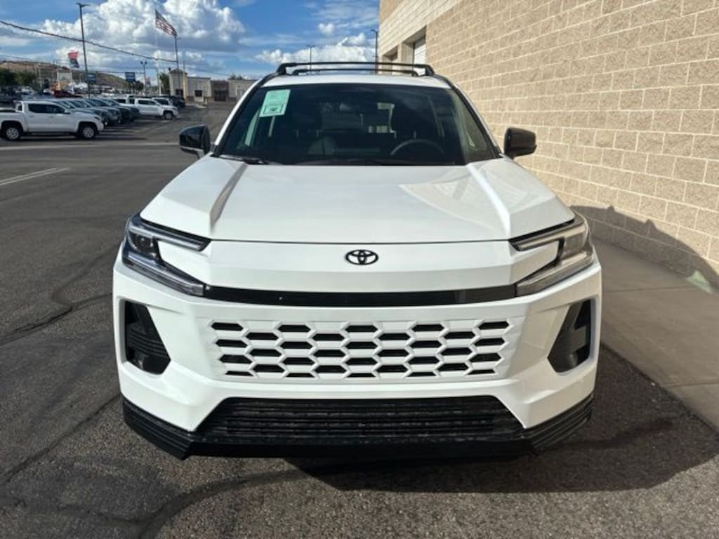 New 2026 Toyota RAV4 SE HYBRID AWD