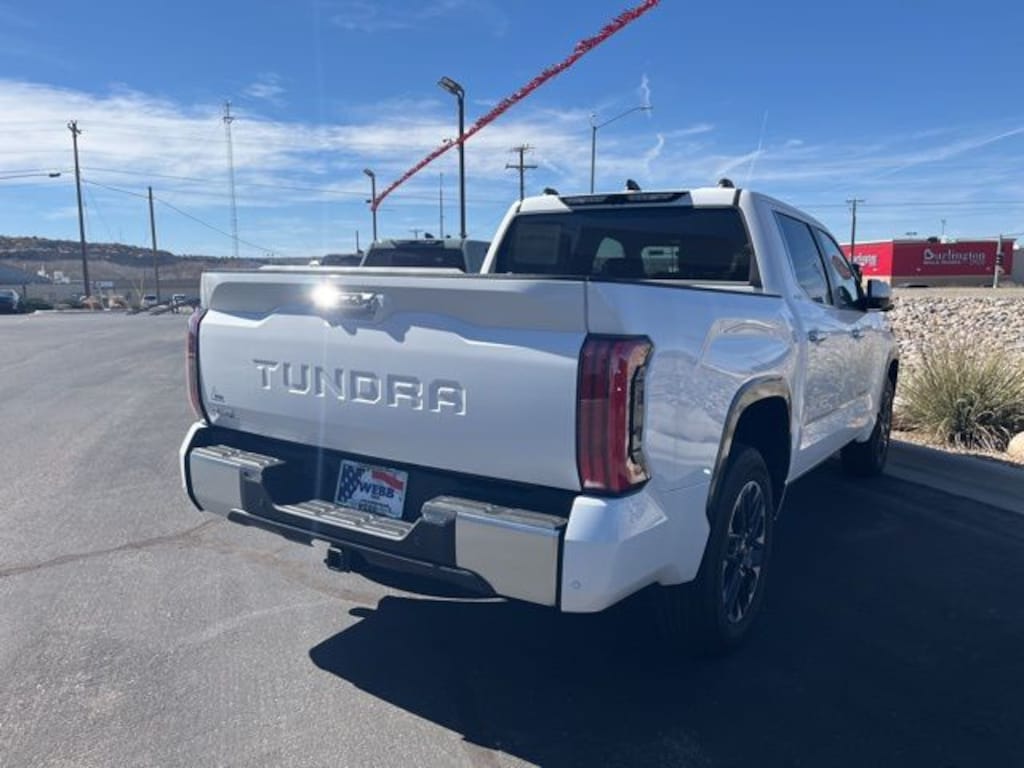 New 2026 Toyota Tundra Limited LIMITED CREWMAX 5.5