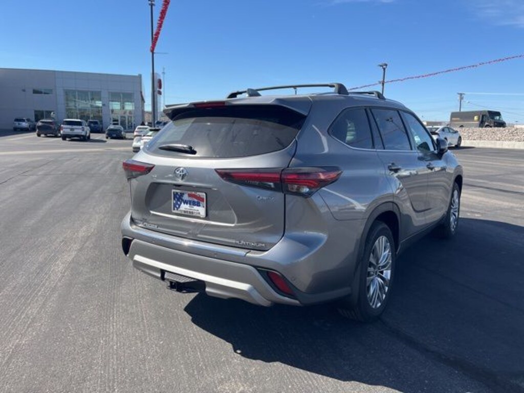 New 2026 Toyota Highlander Hybrid Platinum PLATINUM AWD