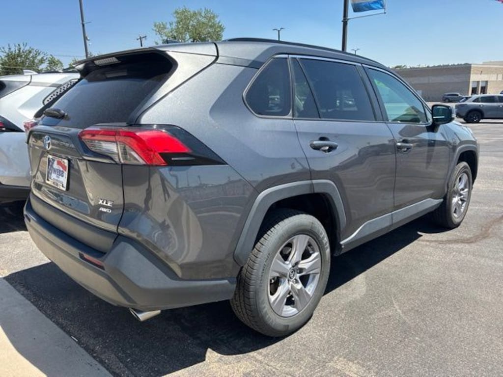 Used 2025 Toyota RAV4 XLE SUV