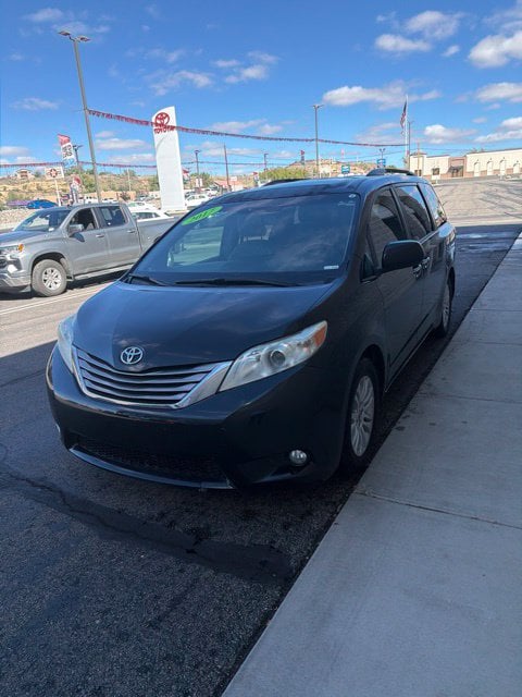 2015 Toyota Sienna XLE Premium