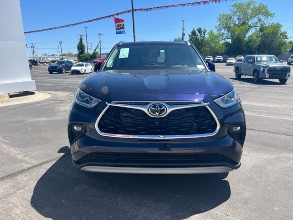New 2026 Toyota Highlander Platinum PLATINUM AWD