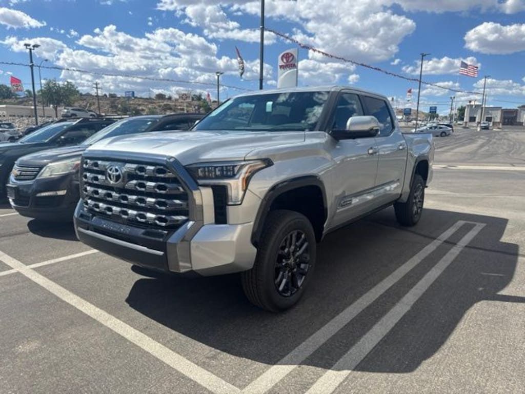 New 2026 Toyota Tundra Platinum PLATINUM CREWMAX 5.5