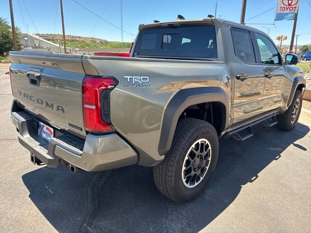 2026 Toyota Tacoma TRD Off Road - Photo 4