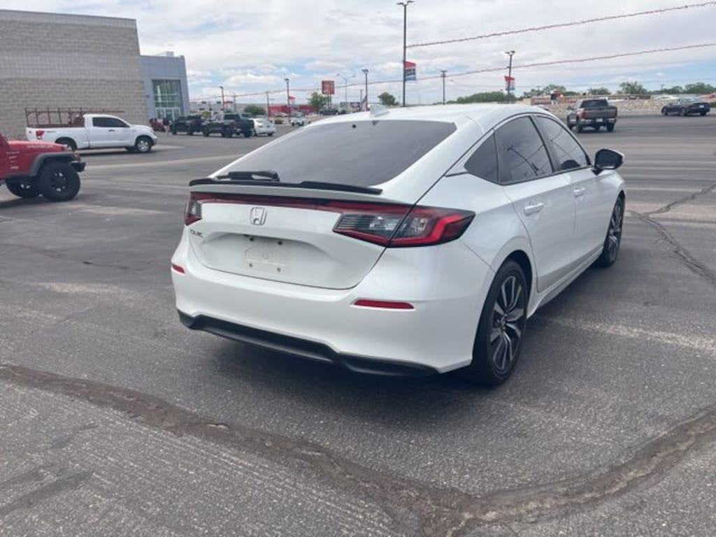 Used 2024 Honda Civic EX-L Hatchback