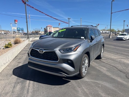 2025 Toyota Highlander SUV