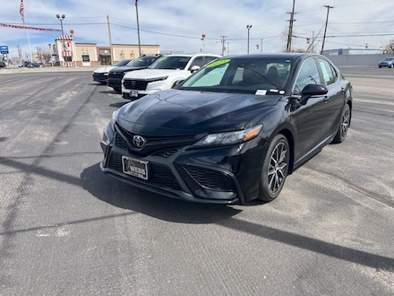 2023 Toyota Camry SE Sedan