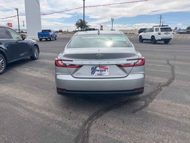 2026 Toyota Camry XSE - Photo 5