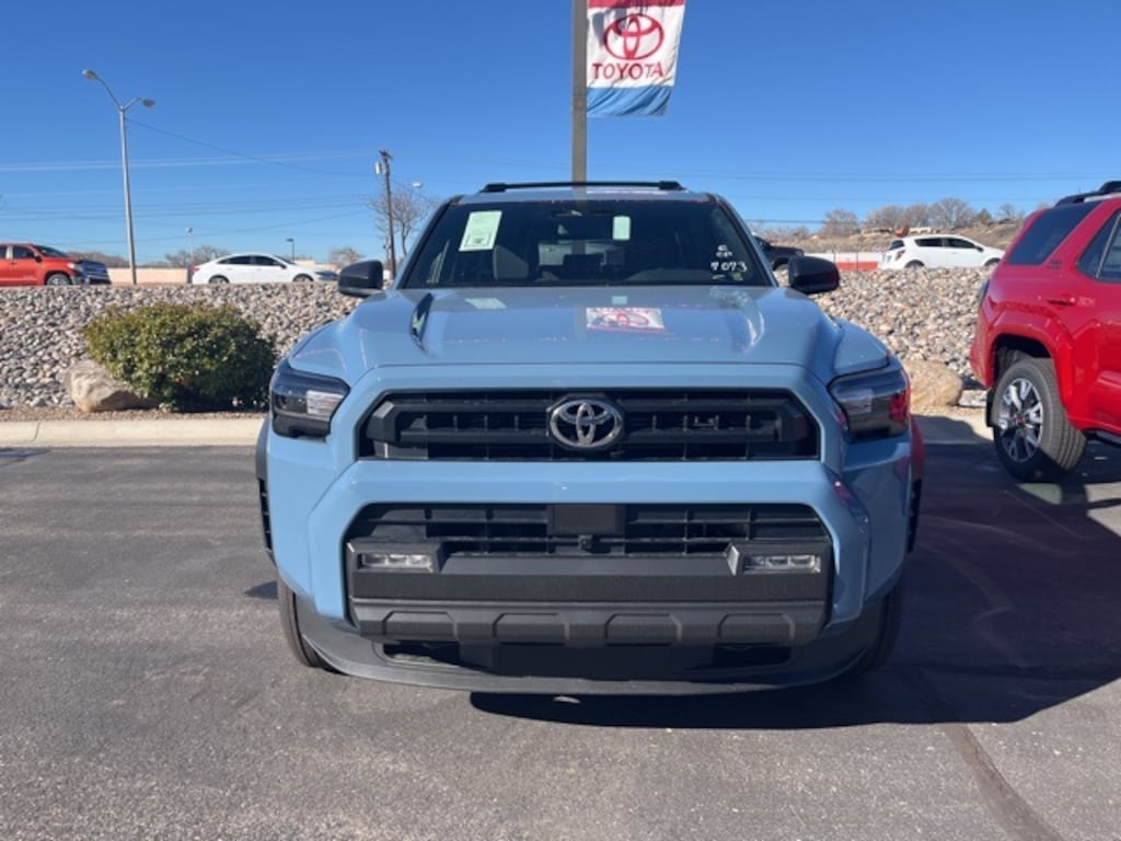 New 2025 Toyota 4Runner SR5 4WD SR5