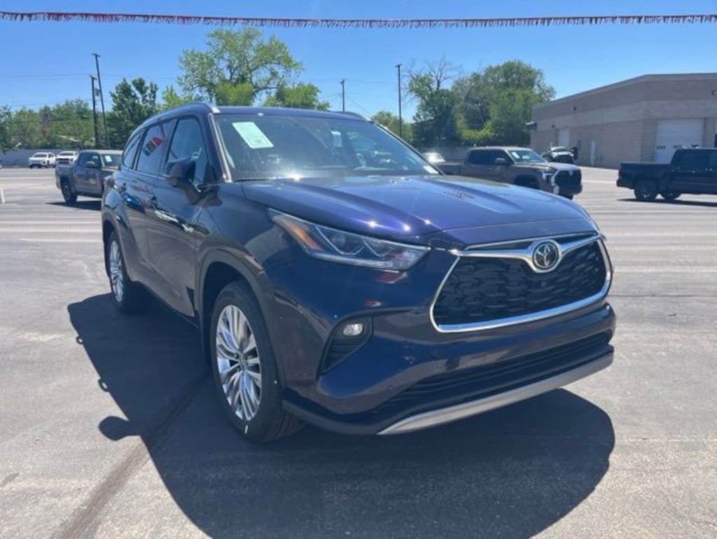 New 2026 Toyota Highlander Platinum PLATINUM AWD