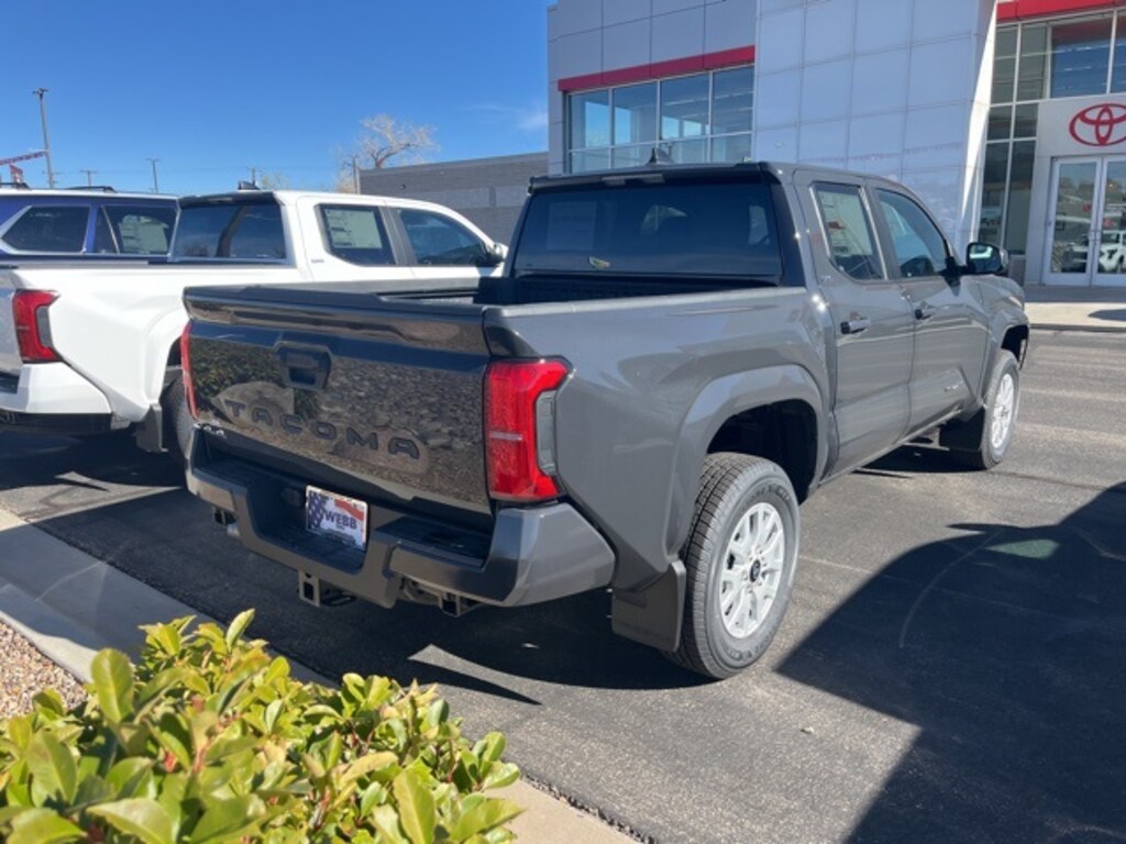 New 2025 Toyota Tacoma SR5 4X4 DOUBLE CAB