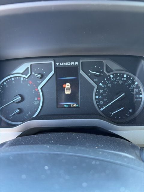 2026 Toyota Tundra SR5 - Photo 10