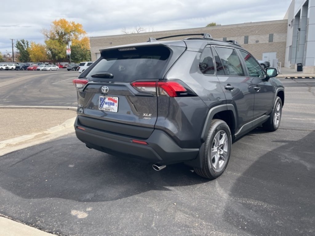 New 2025 Toyota RAV4 XLE XLE AWD SUV