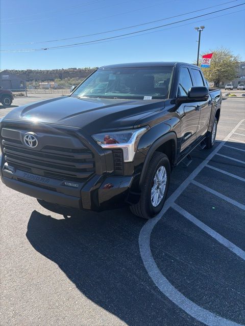 2026 Toyota Tundra SR5 - Photo 13