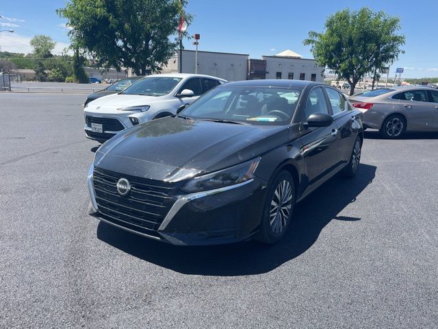 2025 Nissan Altima