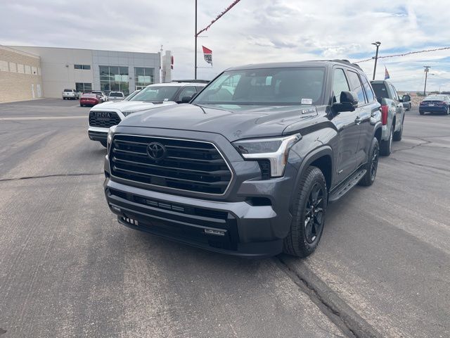 2026 Toyota Sequoia Limited 4WD i-FORCE MAX Hybrid's photo