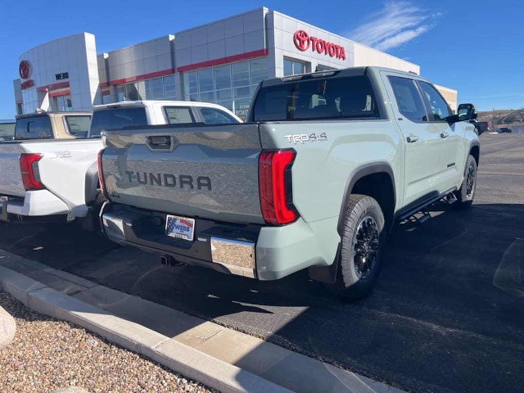 New 2026 Toyota Tundra SR5 SR5 CREWMAX 5.5
