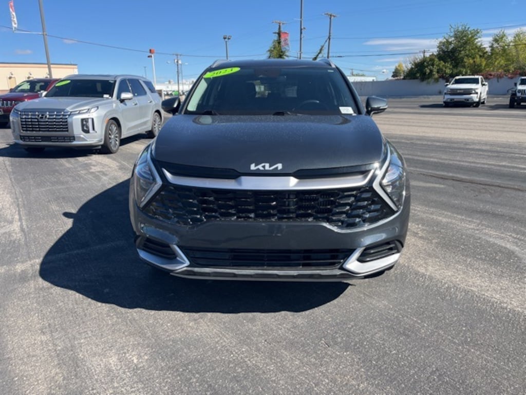 Used 2023 Kia Sportage Hybrid EX SUV