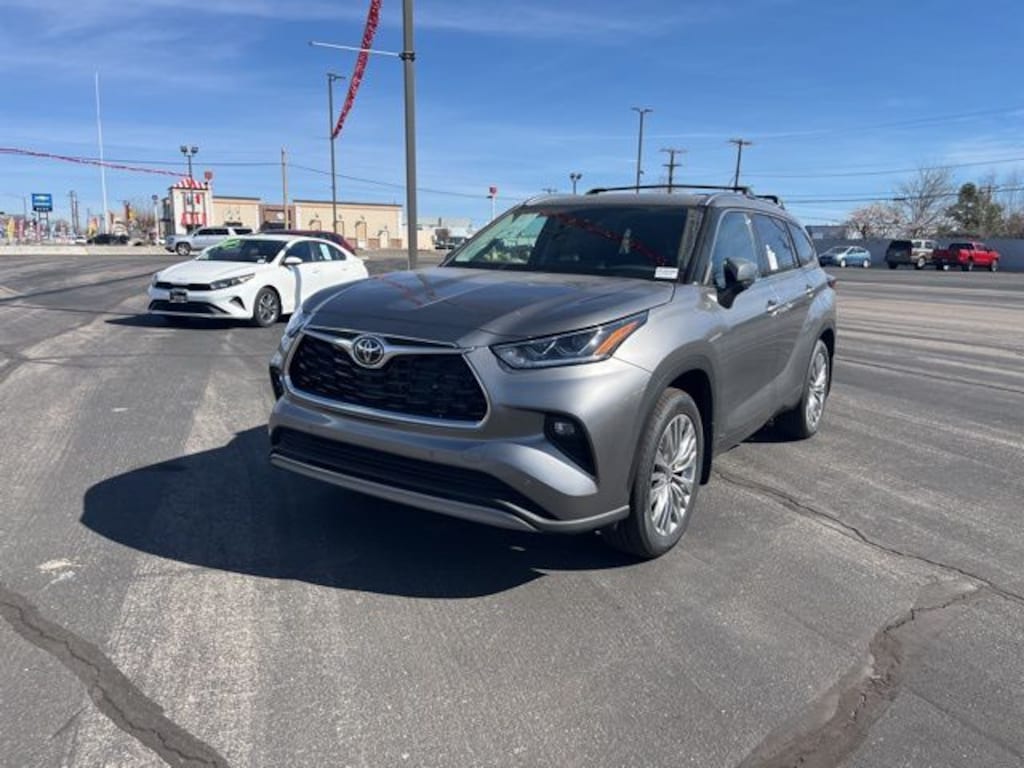 New 2026 Toyota Highlander Hybrid Platinum PLATINUM AWD