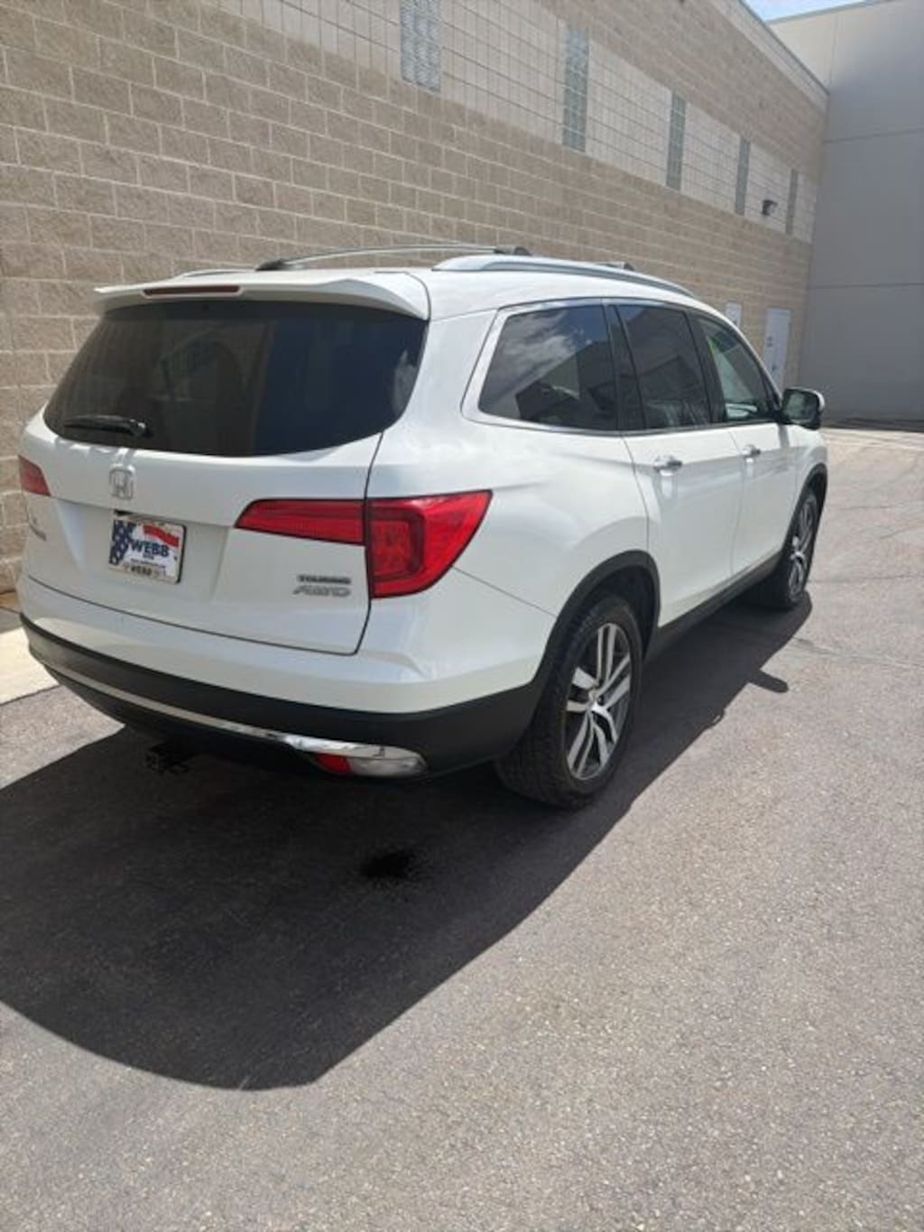 Used 2018 Honda Pilot Touring AWD SUV