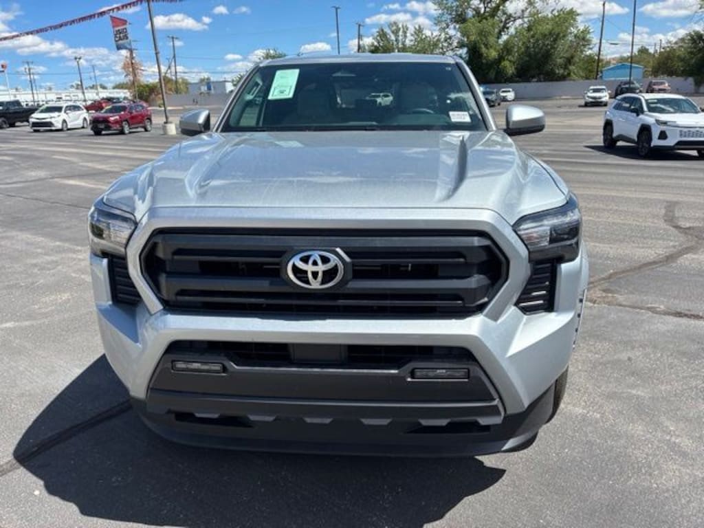 New 2026 Toyota Tacoma SR5 4X4 DOUBLE CAB