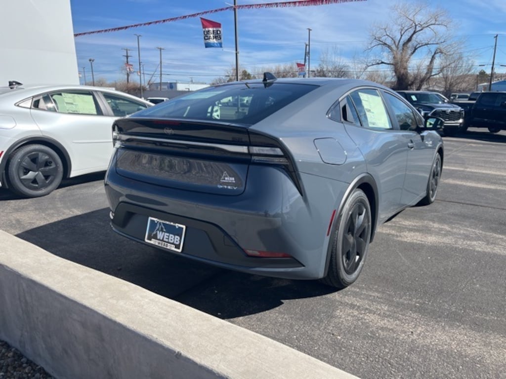 New 2026 Toyota Prius Plug-in Hybrid SE PLUG-IN HYBRID