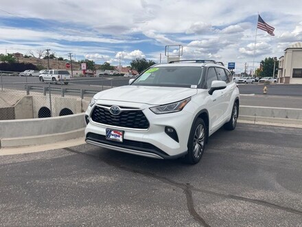 2020 Toyota Highlander Hybrid Platinum SUV
