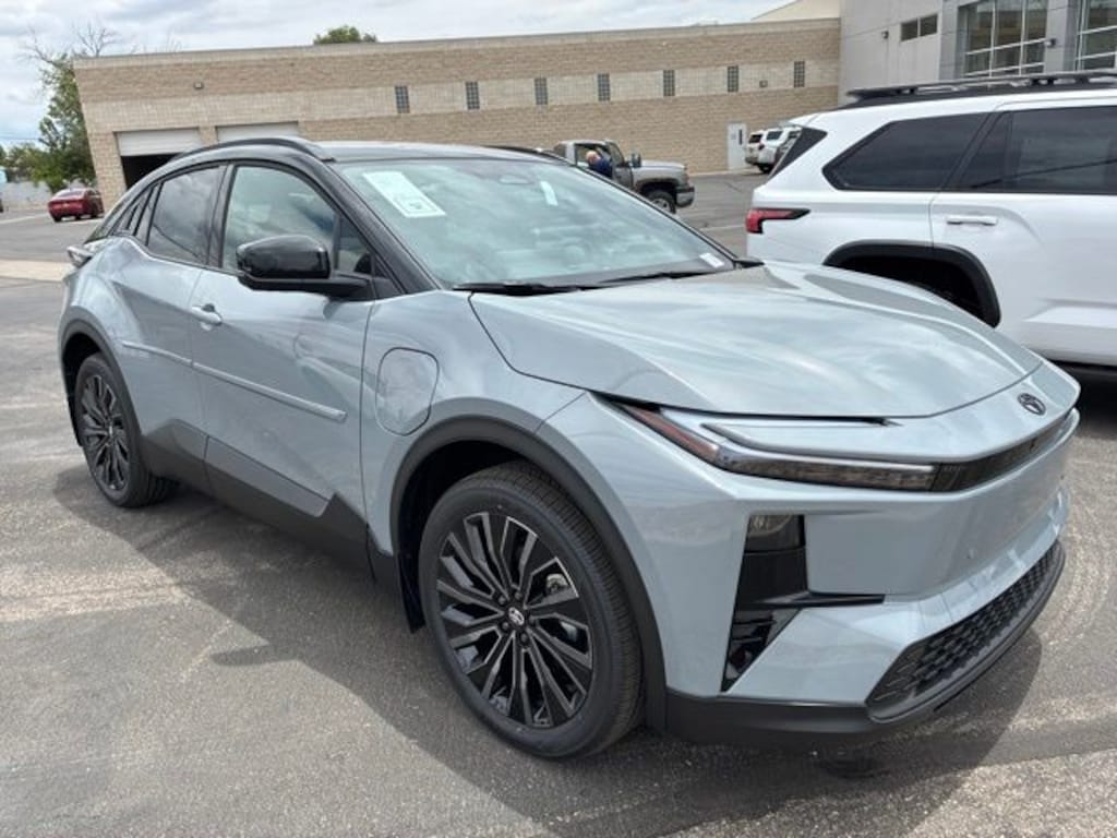 New 2026 Toyota C-HR XSE XSE AWD