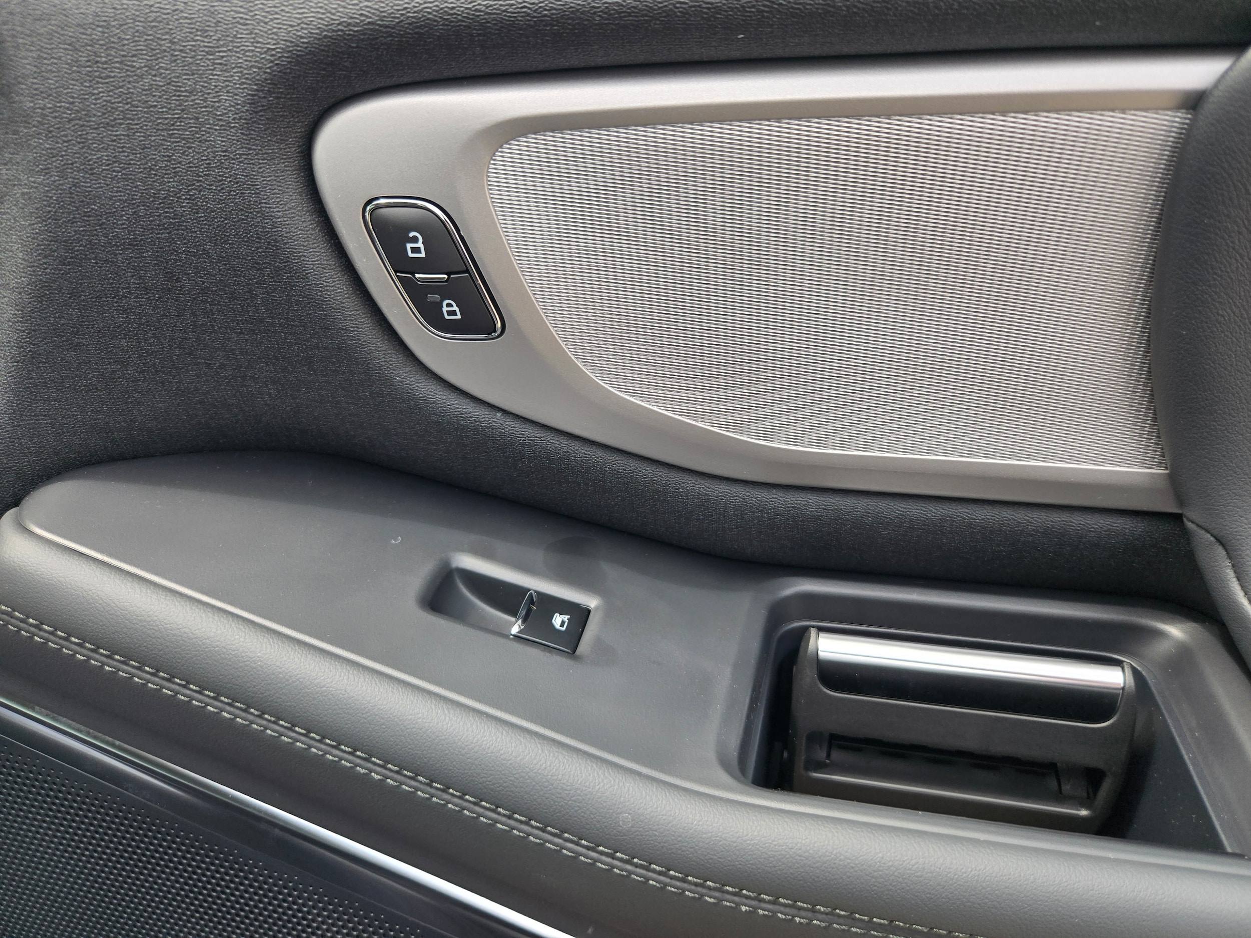 2026 Ford Expedition Active - Photo 17