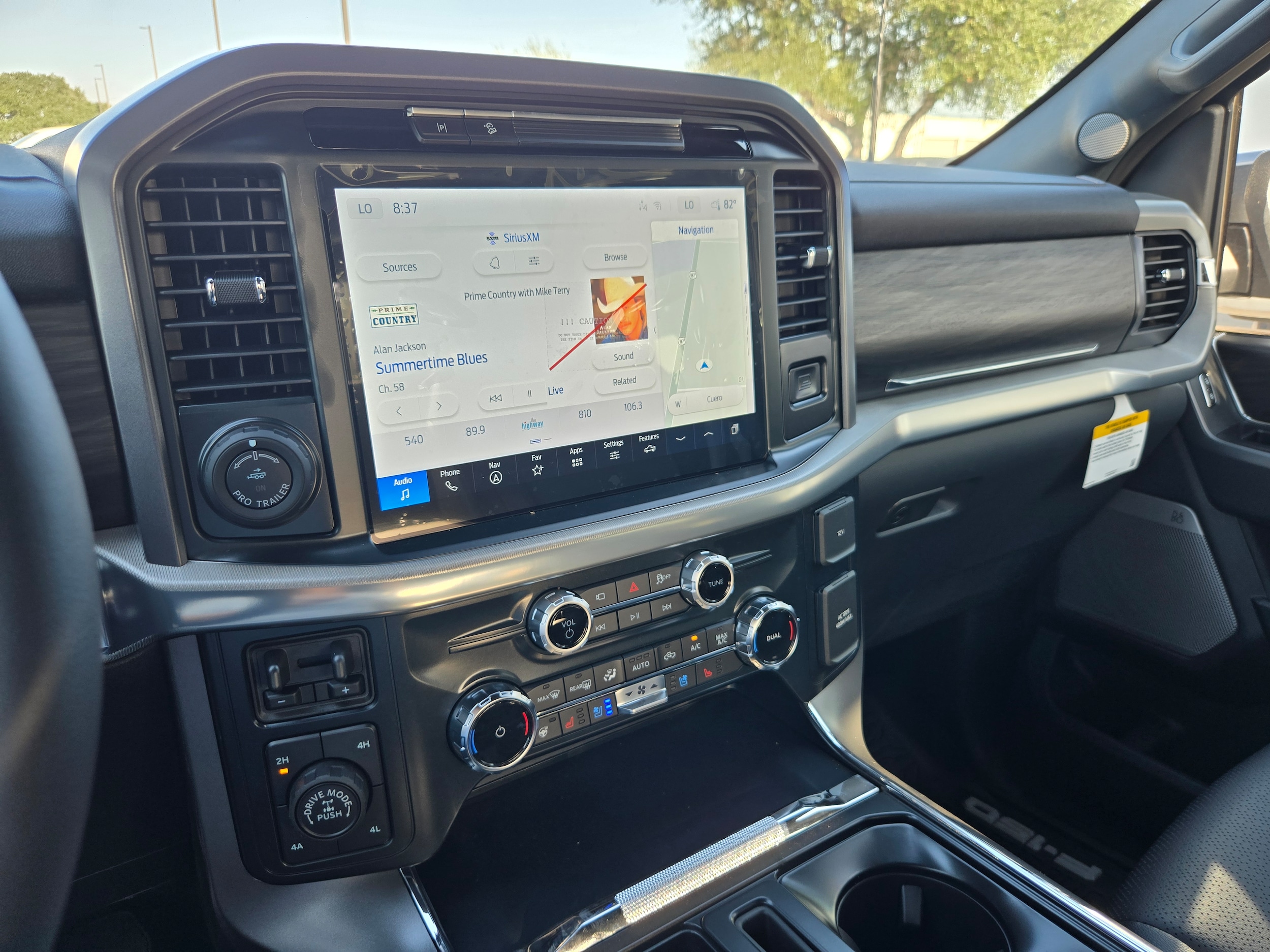 2025 Ford F-150 Lariat - Photo 24