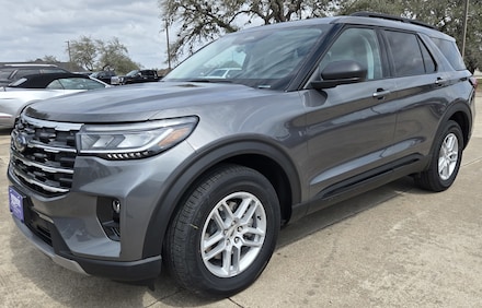 2026 Ford Explorer Active SUV
