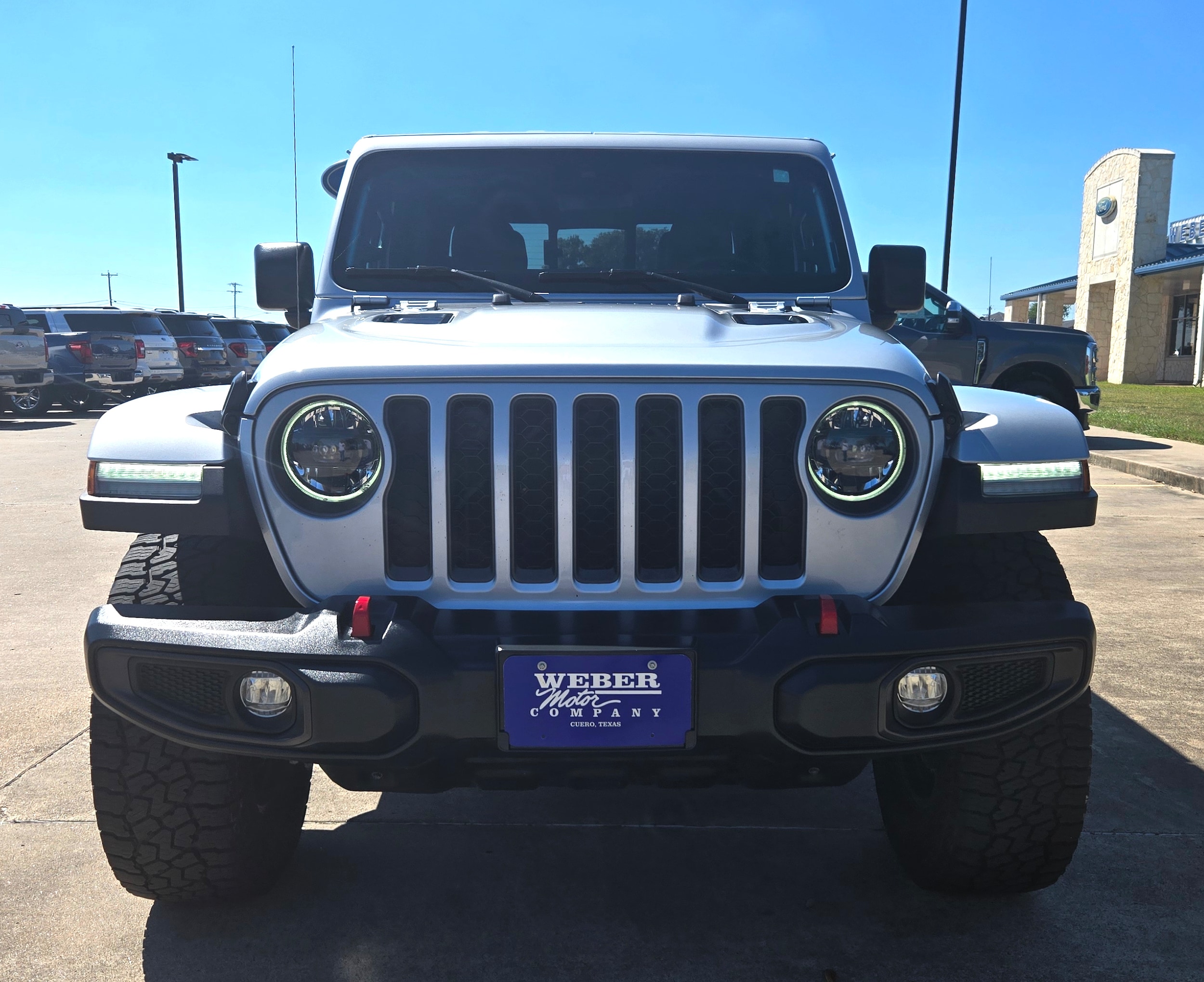 Used 2023 Jeep Gladiator Rubicon with VIN 1C6JJTBM6PL506399 for sale in Cuero, TX