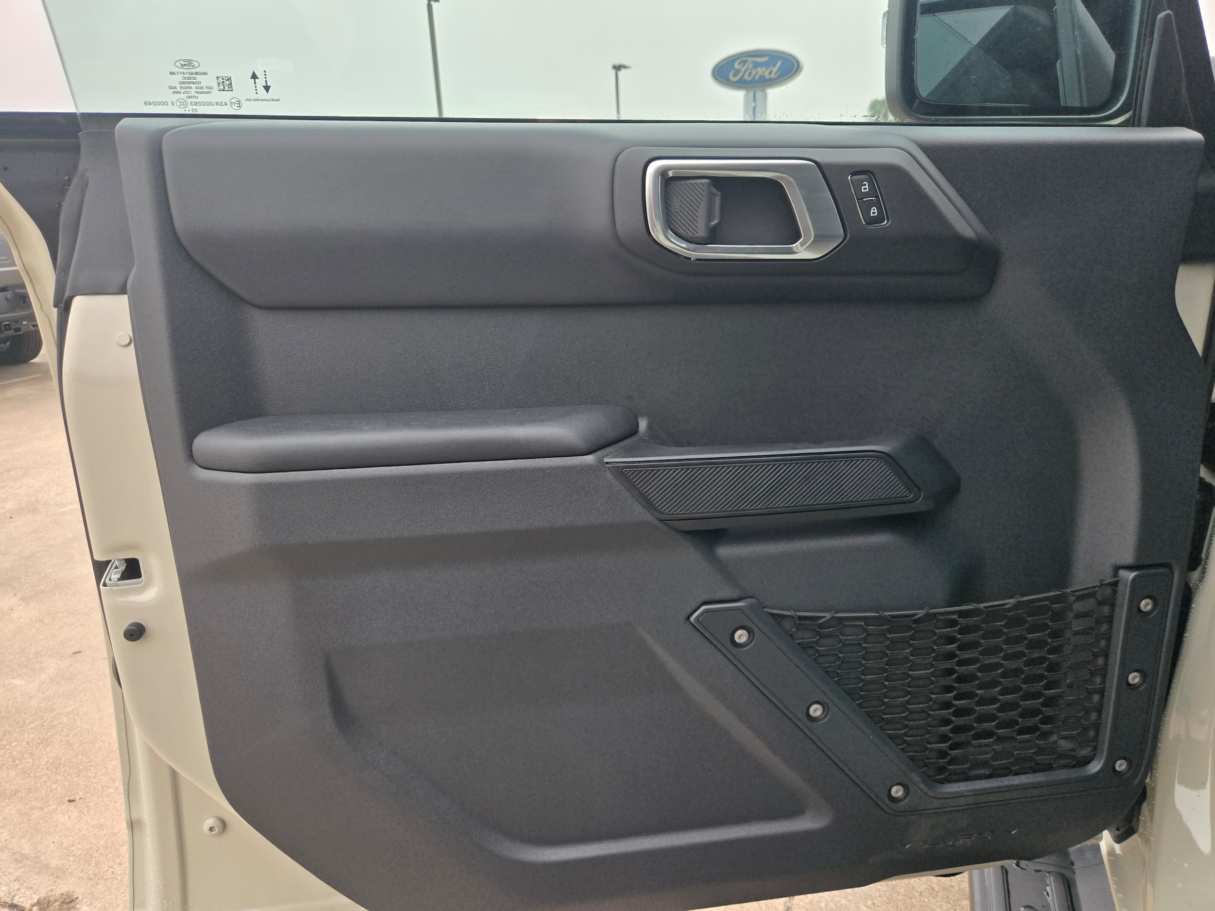 2025 Ford Bronco 4-Door Outer Banks - Photo 10