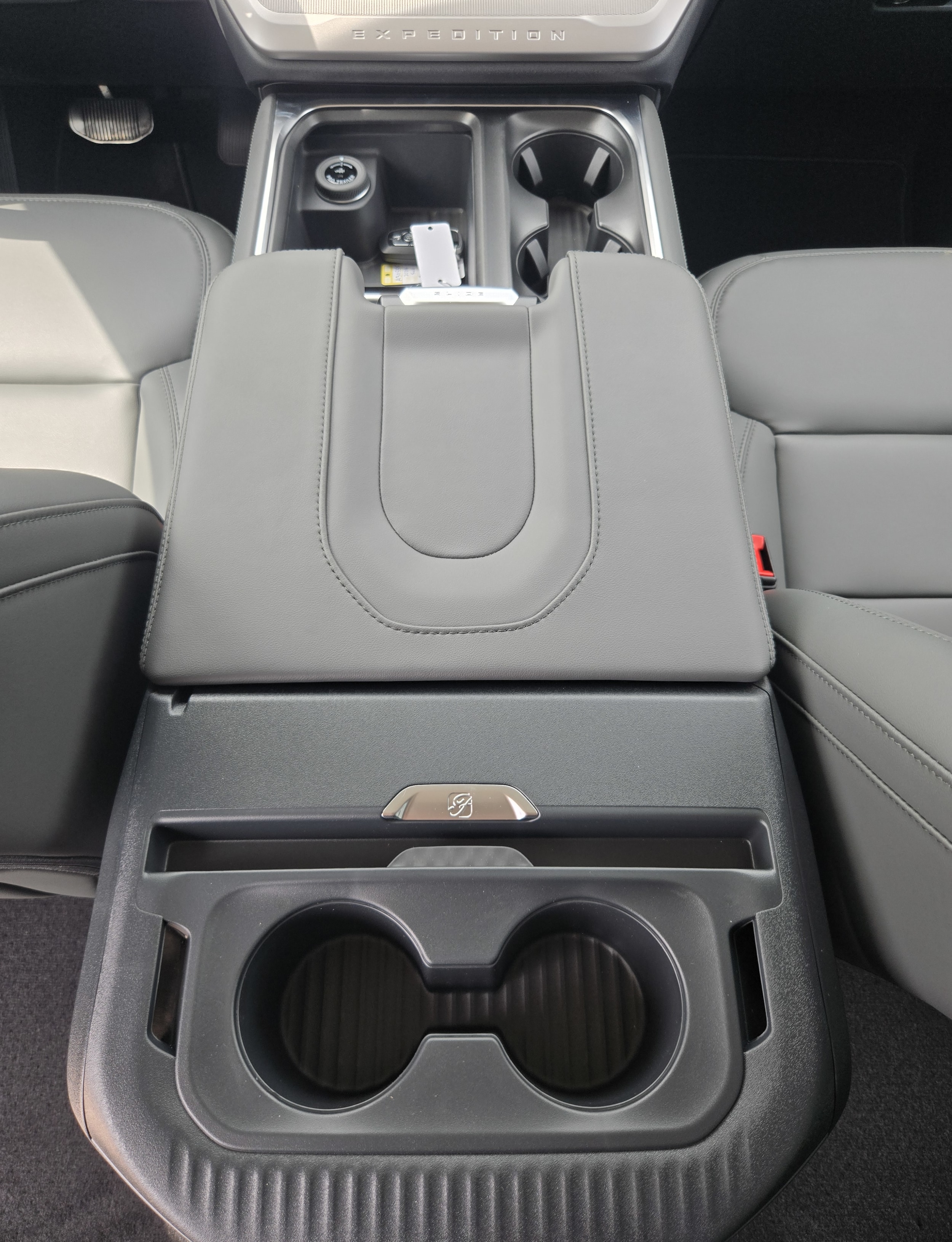 2026 Ford Expedition Active - Photo 30