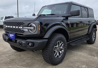 2025 Ford Bronco Badlands SUV