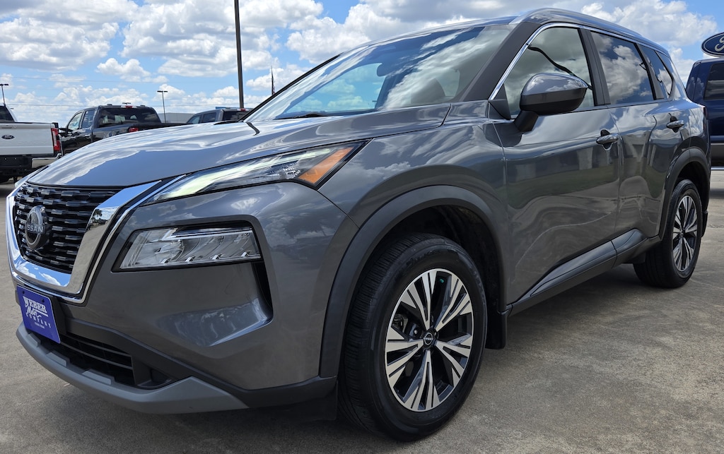 Used 2023 Nissan Rogue SV SUV