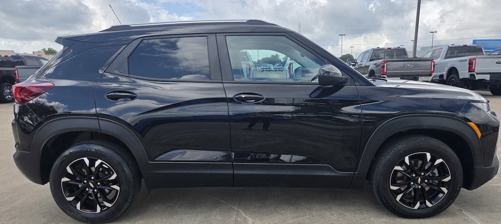 Used 2023 Chevrolet Trailblazer LT SUV