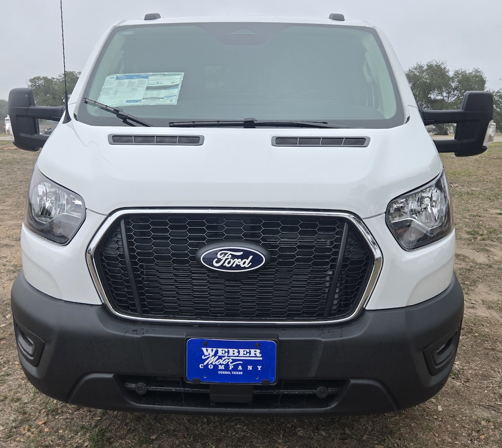 2026 Ford Transit photo 2