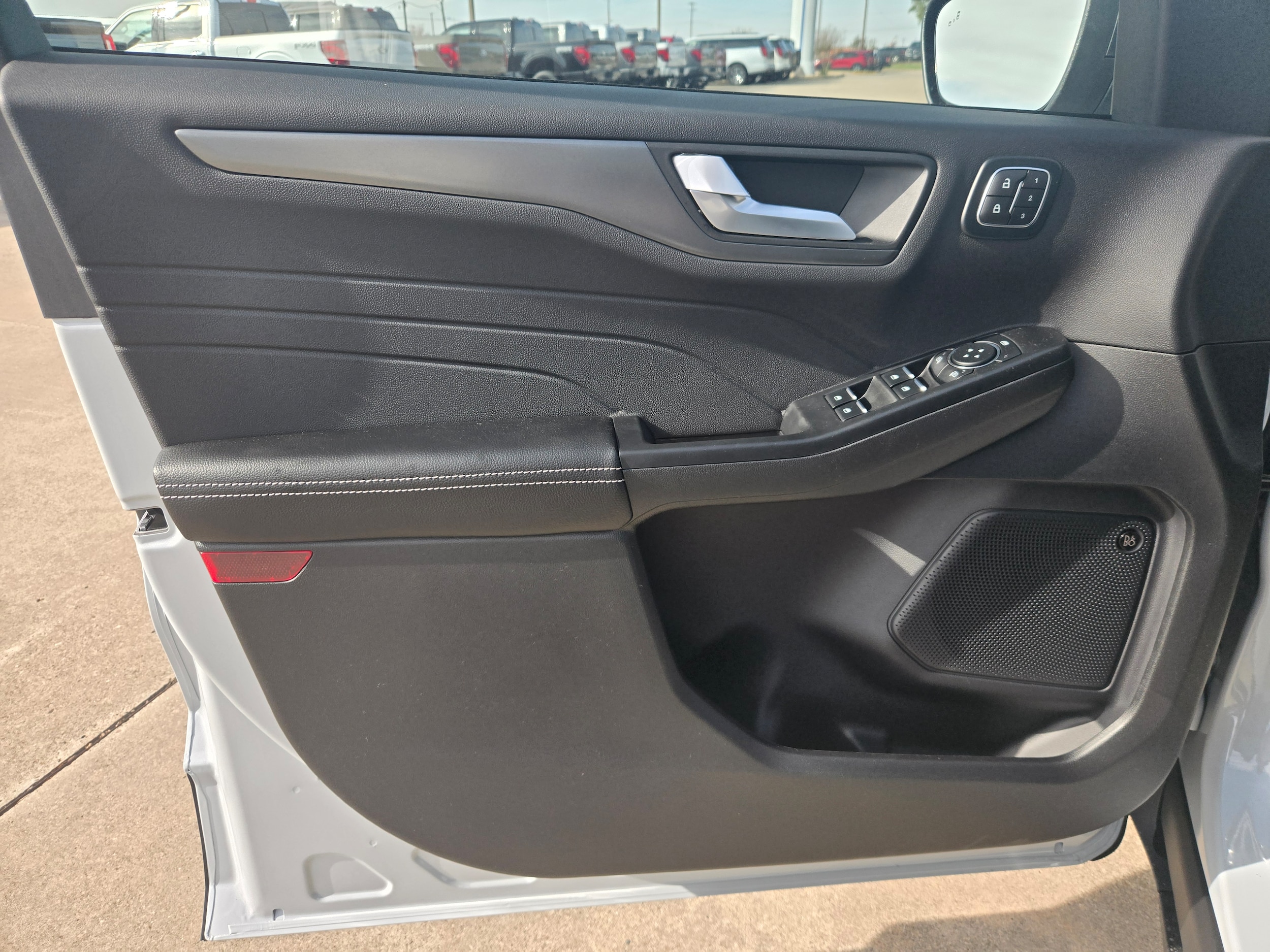 2026 Ford Escape Active - Photo 9