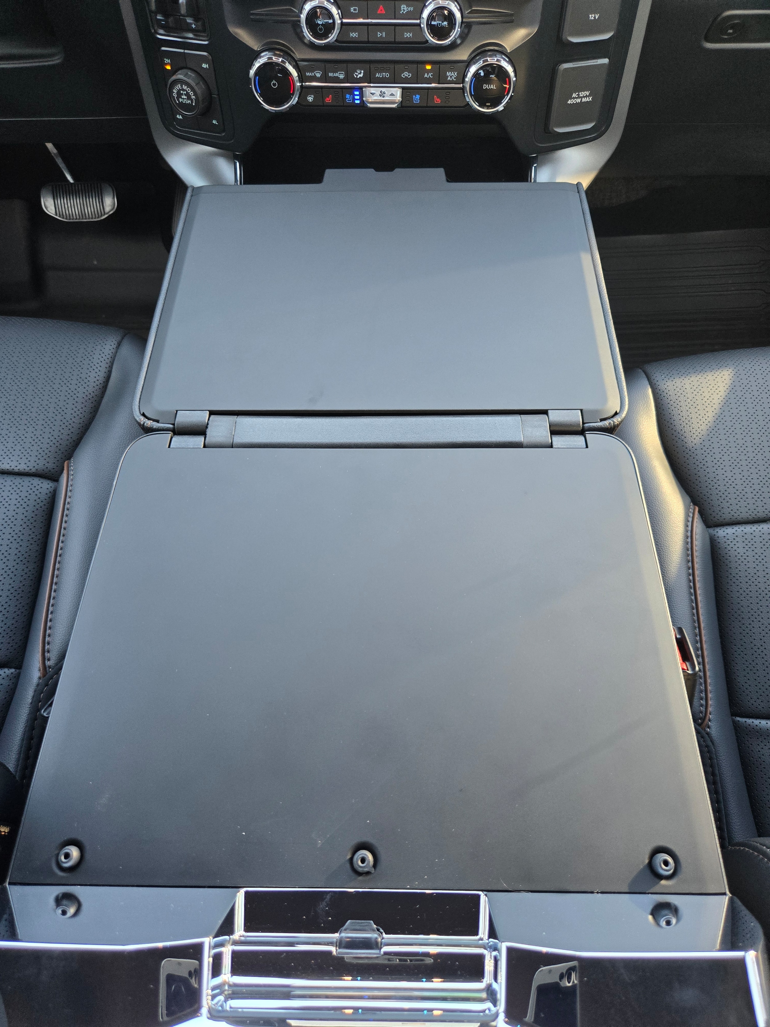 2025 Ford F-150 Lariat - Photo 27