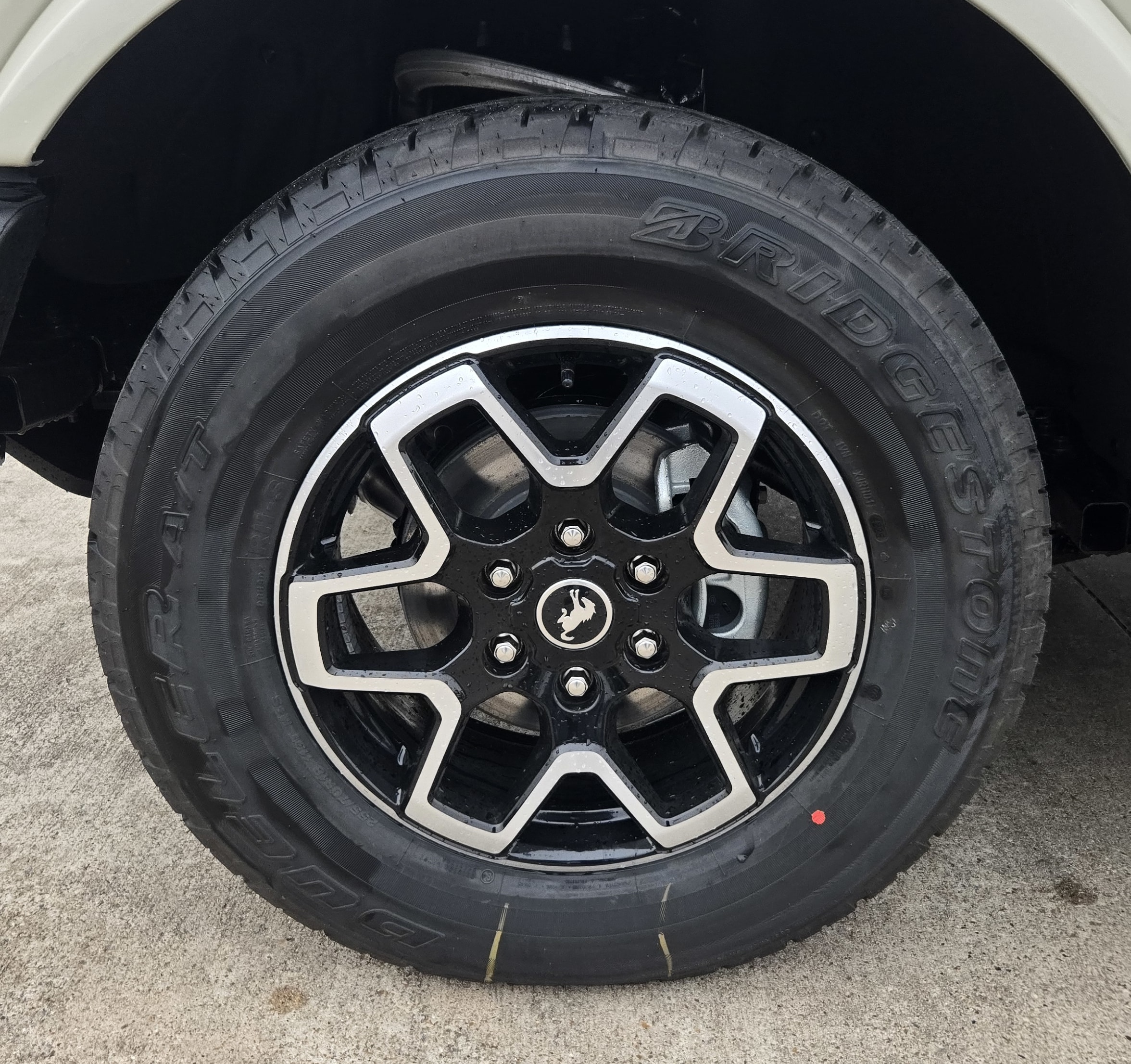 2025 Ford Bronco 4-Door Outer Banks - Photo 8