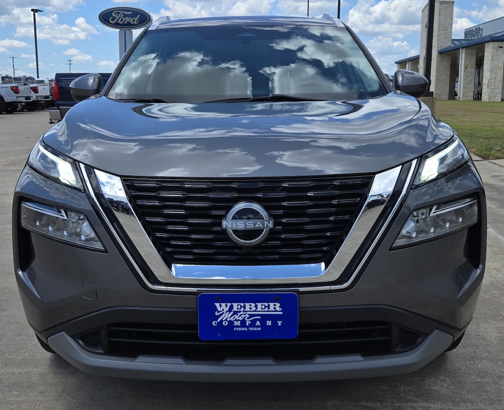 Used 2023 Nissan Rogue SV SUV