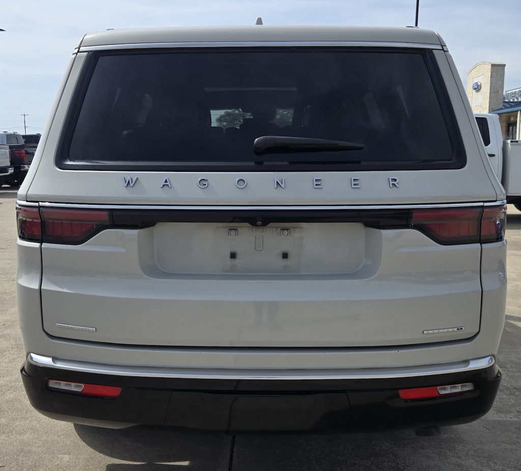 2022 Jeep Wagoneer Series I photo 3