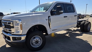 2026 Ford F-350 Chassis F-350 XL TRUCK