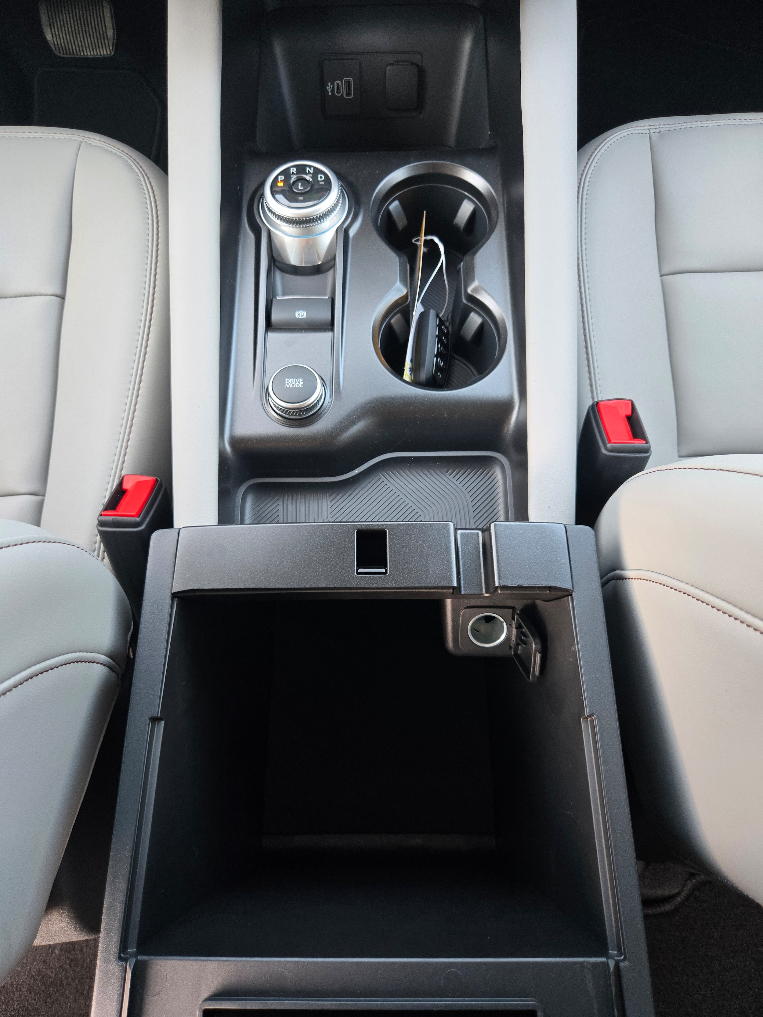 2026 Ford Explorer Active - Photo 25