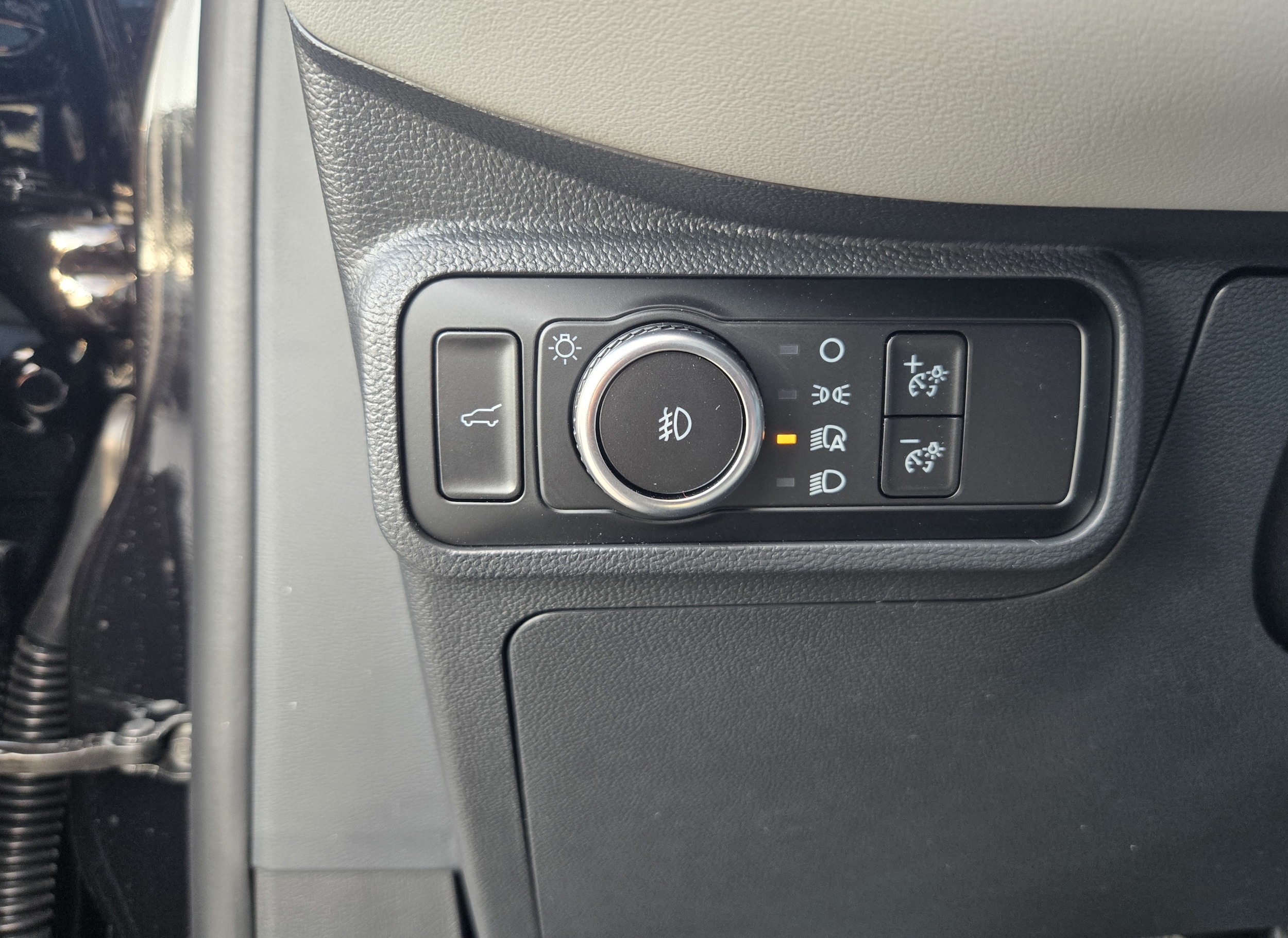 2026 Ford Explorer Active - Photo 20