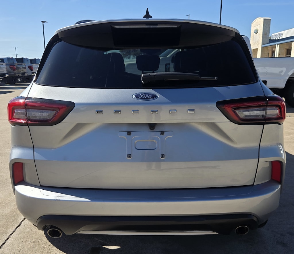 2023 Ford Escape ST-Line photo 3